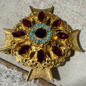 Rare! Vintage❤️”Art” & “Kramer” Signed Brooch and Clip-On Earrings